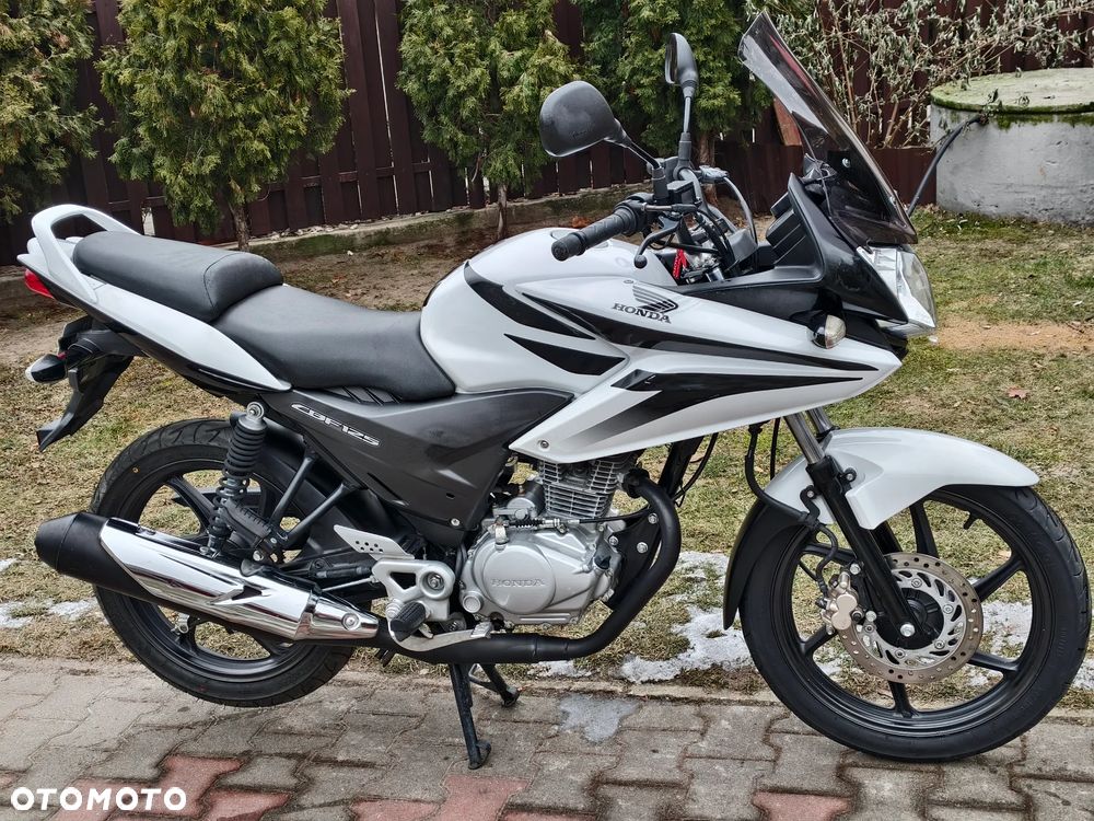 Honda CBF - 2