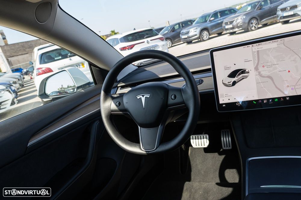 Tesla Model 3 Performance Dual Motor AWD - 25