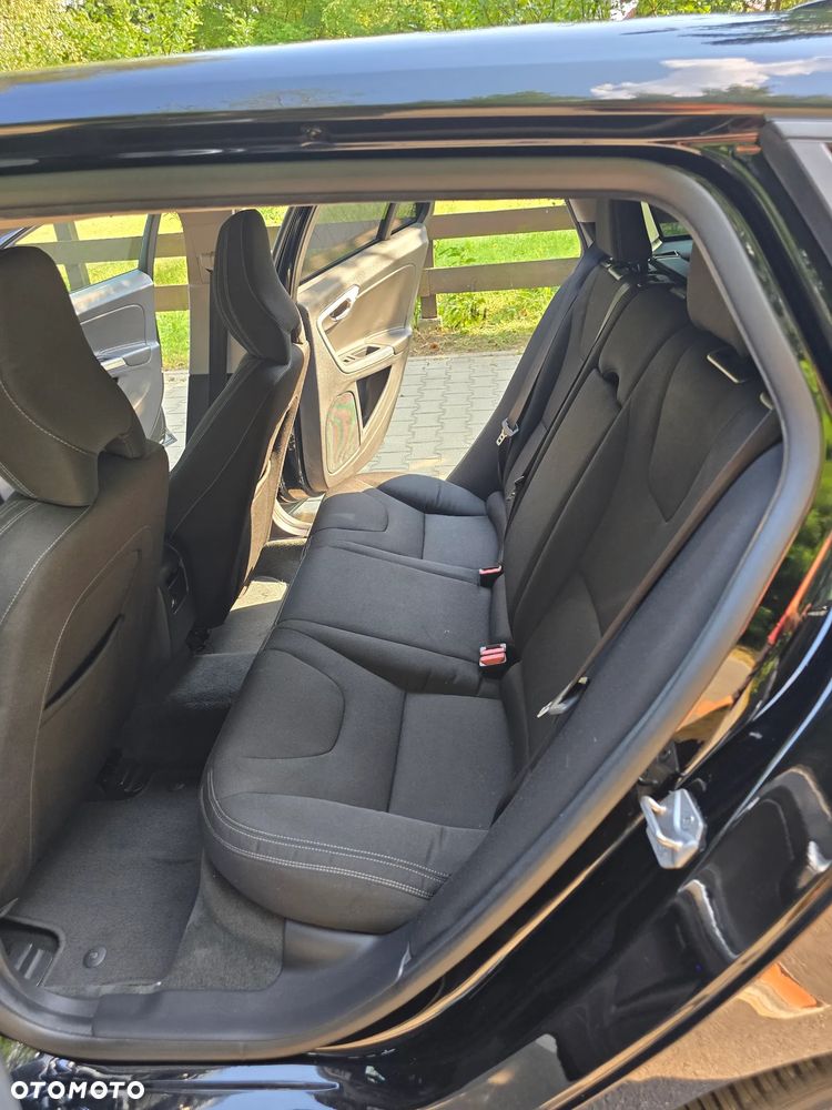 Volvo V60 D3 Geartronic Business Edition - 27