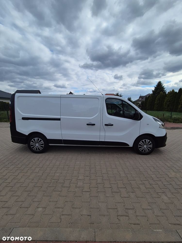 Renault Trafic 2017r Long 100Tys km!!! Klima Kamera Full Super stan - 2