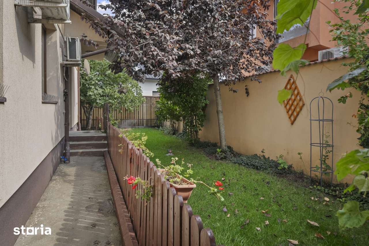 Vilă Spațioasă Cu 6 Camere, curte și spații de depozitare în Otopeni - Imagine principală: 3/20