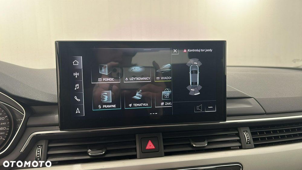 Audi A4 Limousine - 20