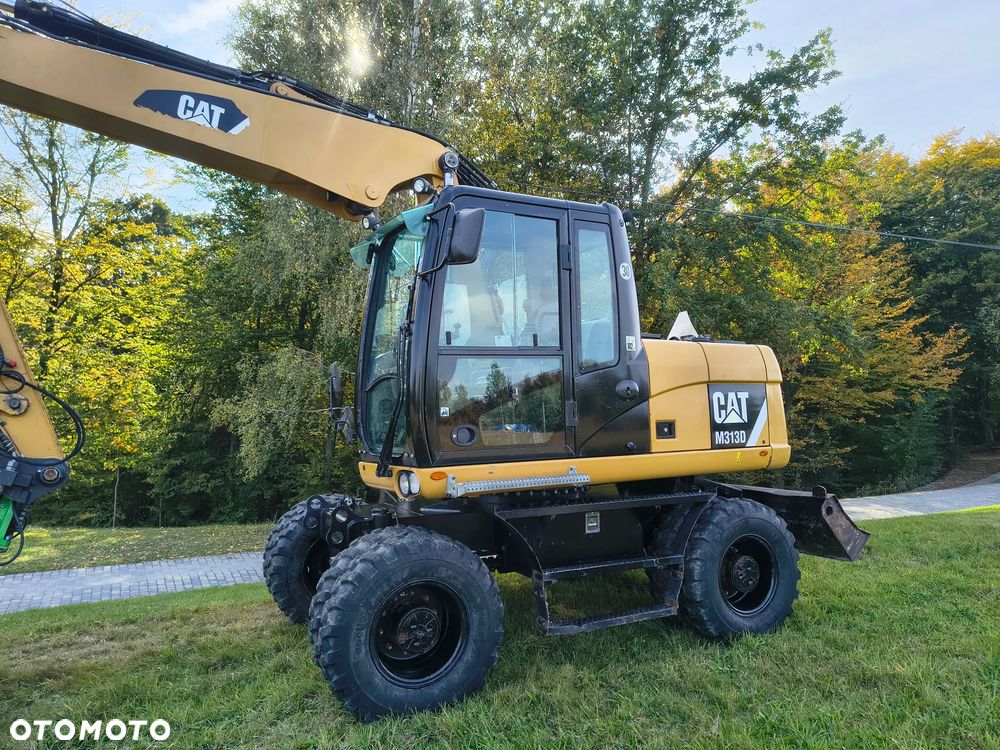 Caterpillar M313D - 3
