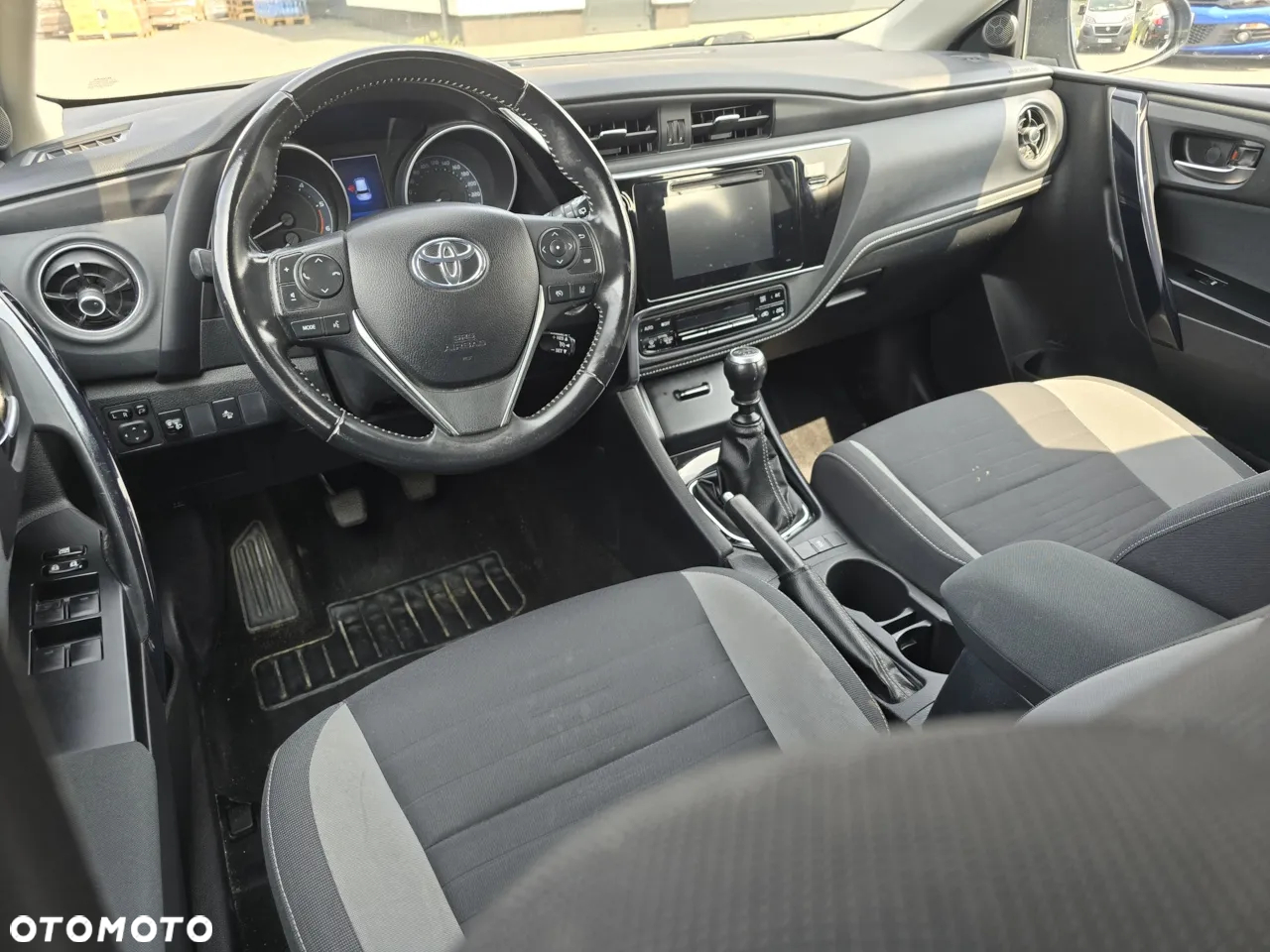 Toyota Auris 1.4 D-4D Comfort - 18