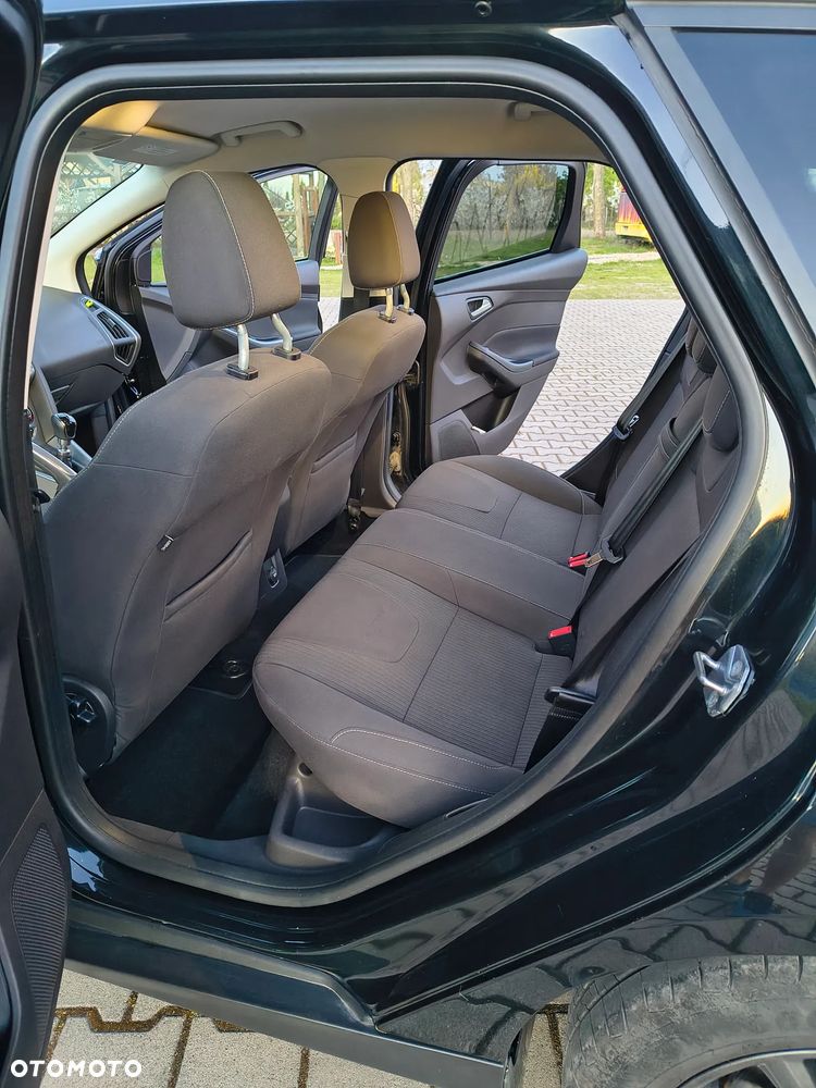 Ford Focus 1.6 EcoBoost Titanium - 12