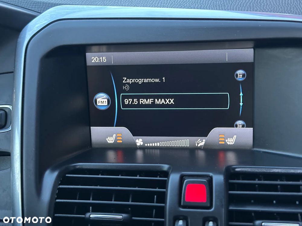 Volvo XC 60 T6 AWD Edition Pro - 5