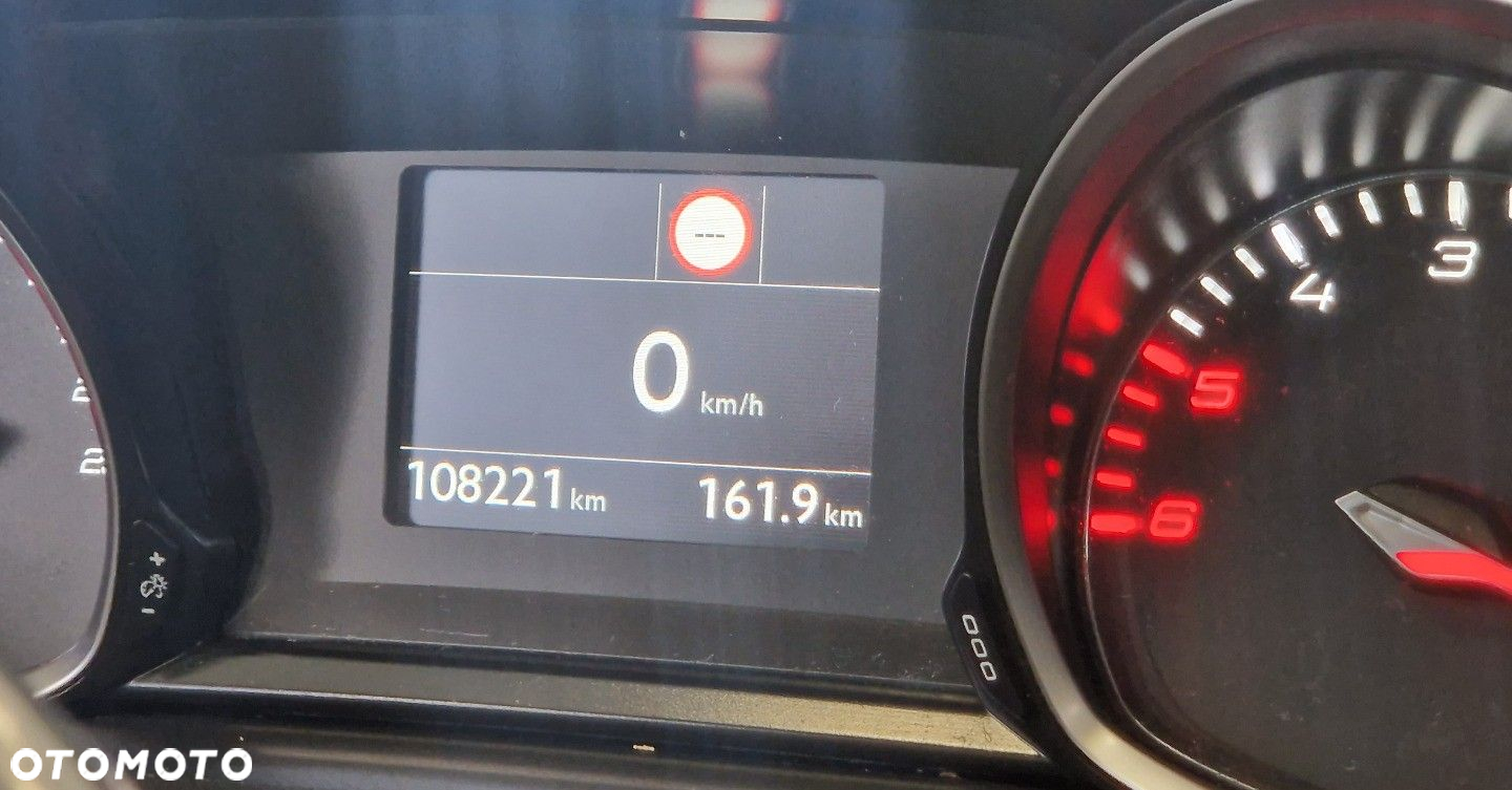 Peugeot 308 - 22