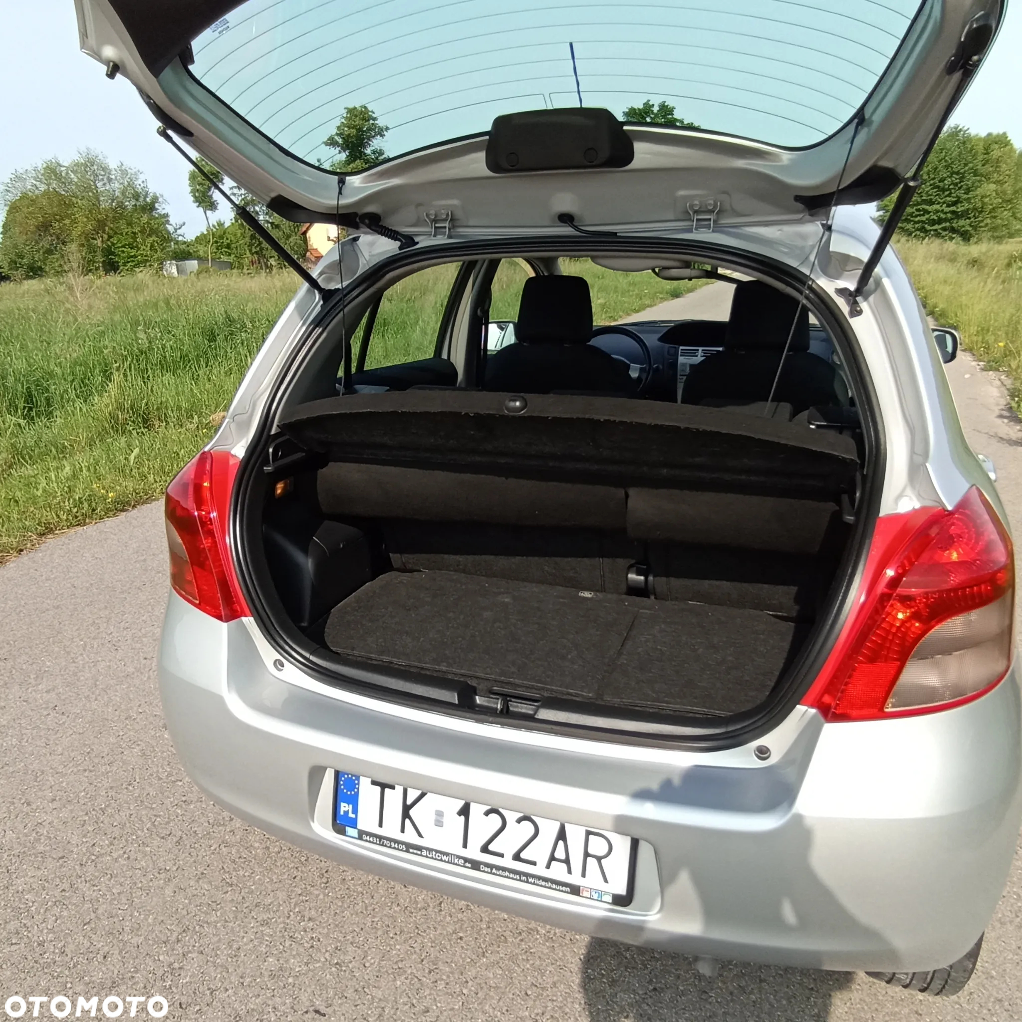 Toyota Yaris 1.3 Prestige - 15