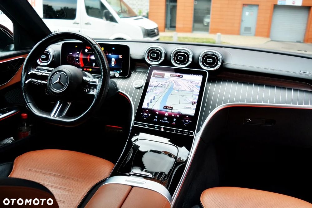 Mercedes-Benz Klasa C 300 d 9G-TRONIC - 34