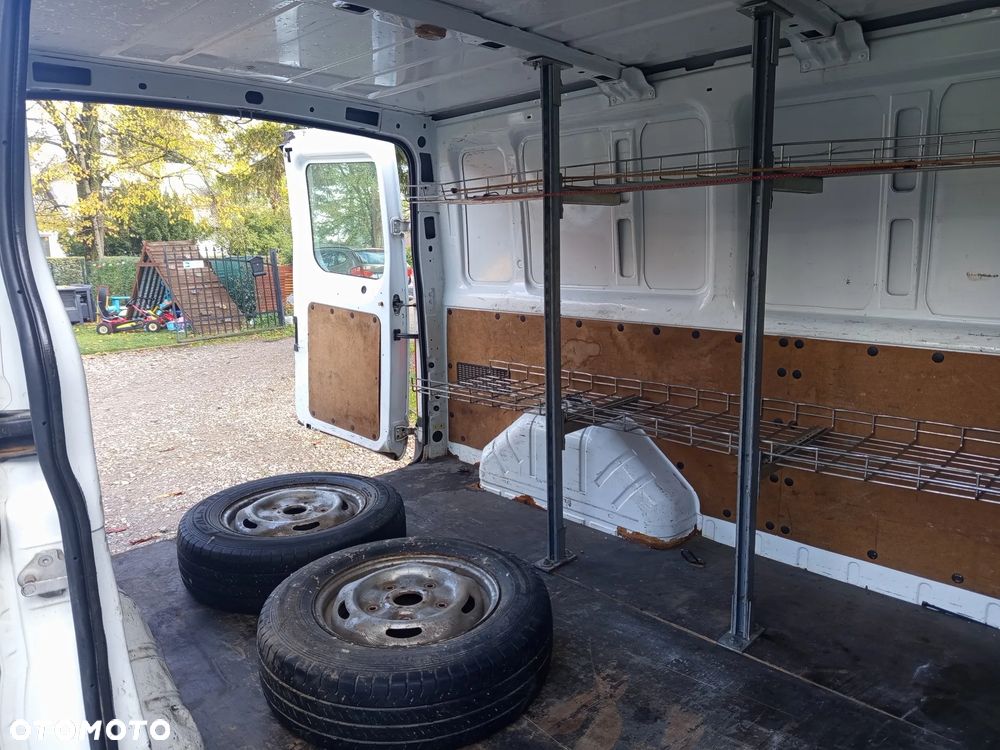Ford Transit - 31