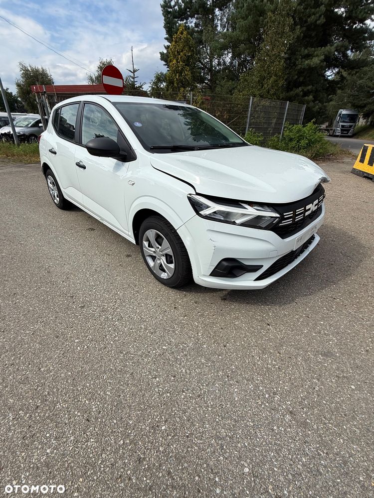 Dacia Sandero - 6