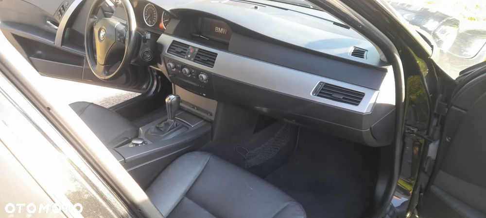 BMW Seria 5 - 16