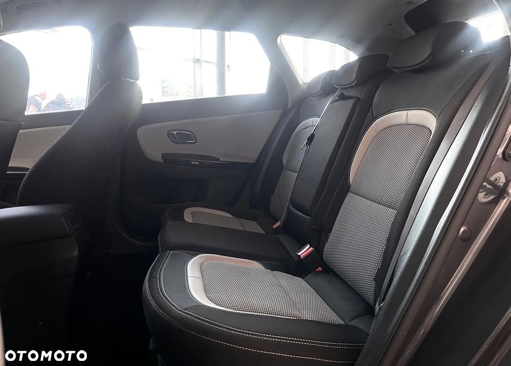 Kia Ceed 1.6 GDI Business Line - 24