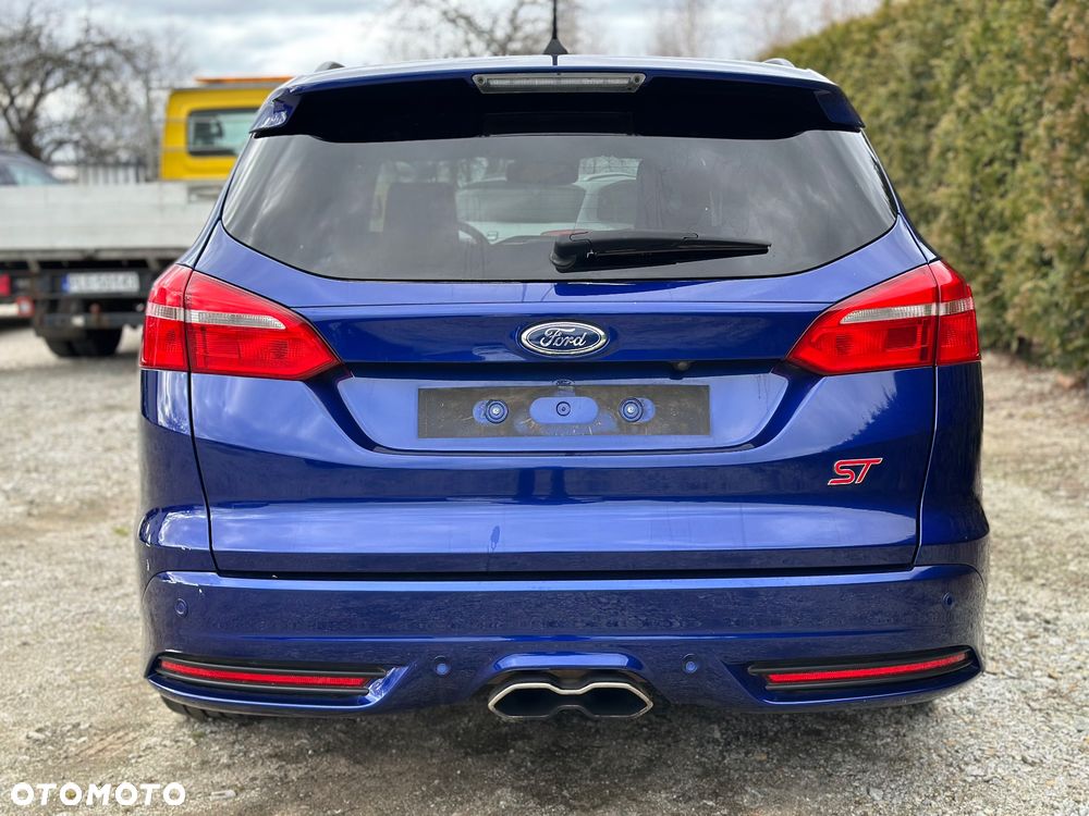 Ford Focus 2.0 EcoBoost ST mit Leder-Sport-Paket - 7