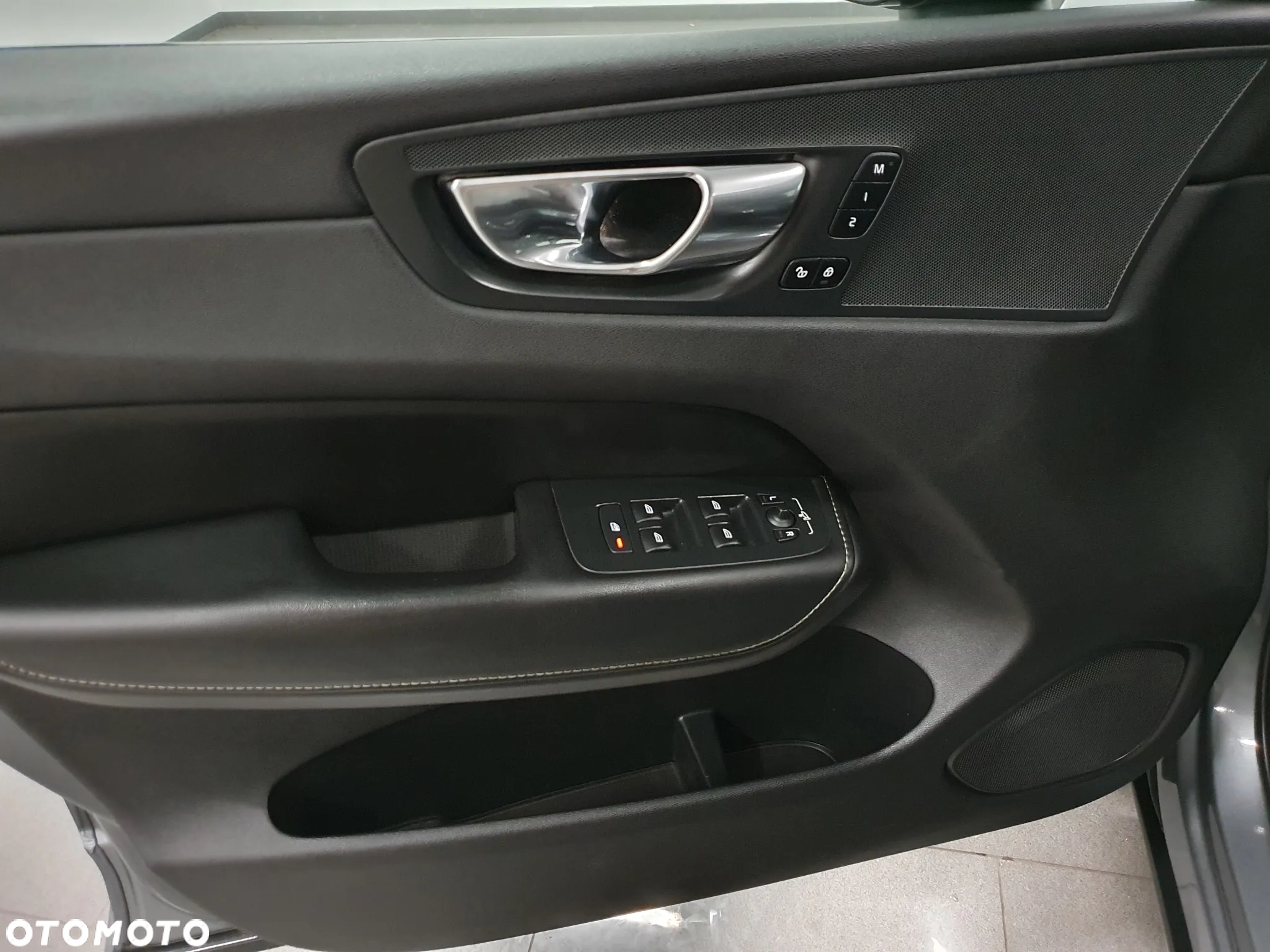 Volvo XC 60 B4 D AWD Geartronic RDesign - 22