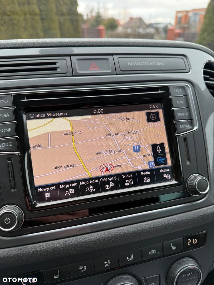 Volkswagen Tiguan 2.0 TDI SCR 4MOTION BlueMotion Technology DSG Track & Style - 31