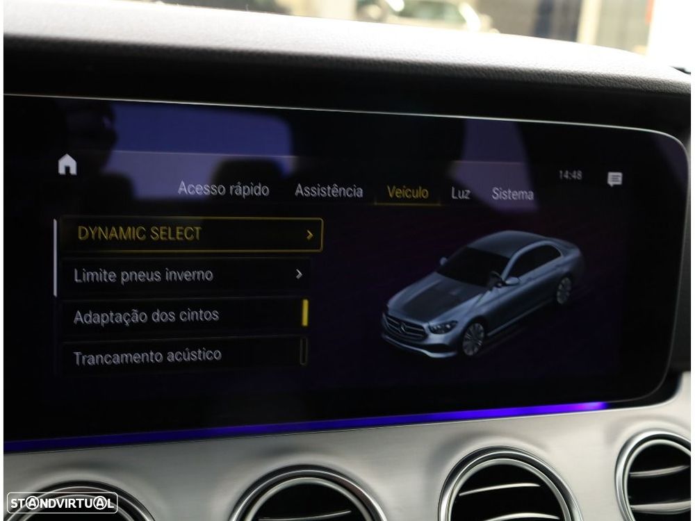 Mercedes-Benz E 220 d AMG Line - 27