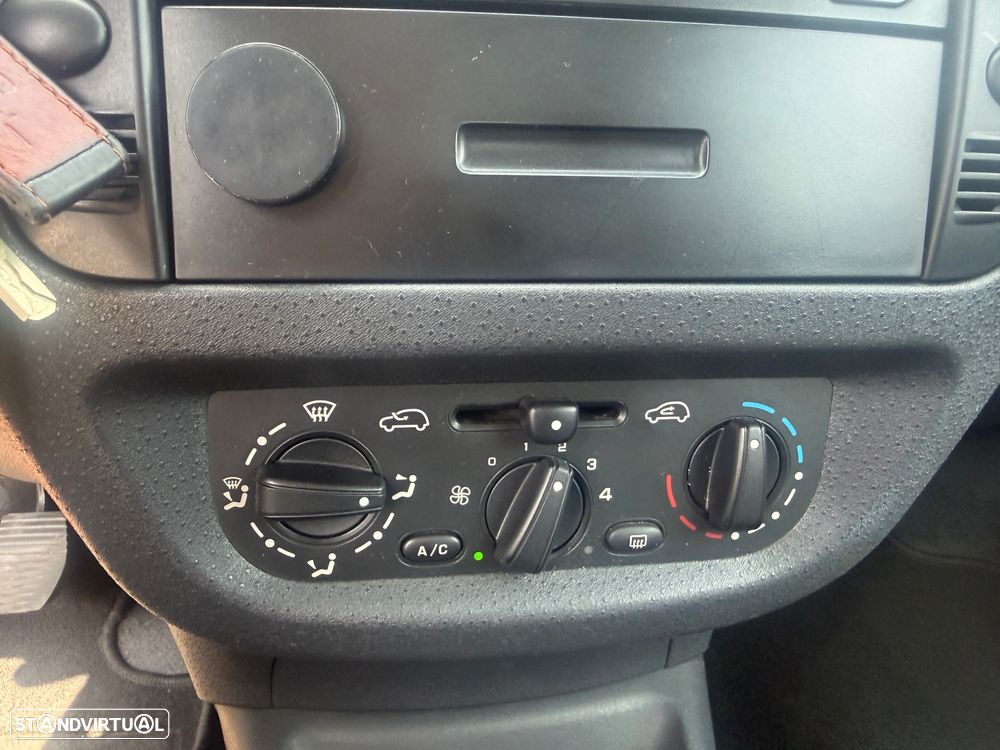 Citroën C2 1.1 SX - 12