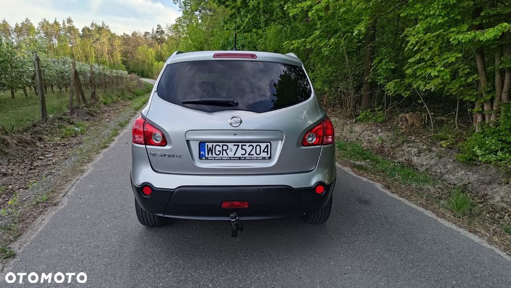 Nissan Qashqai+2 - 5