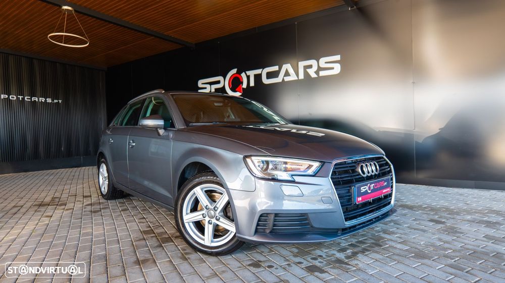 Audi A3 Sportback 1.6 TDI Design - 1