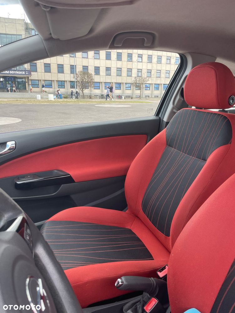 Opel Corsa 1.2 16V Enjoy - 4