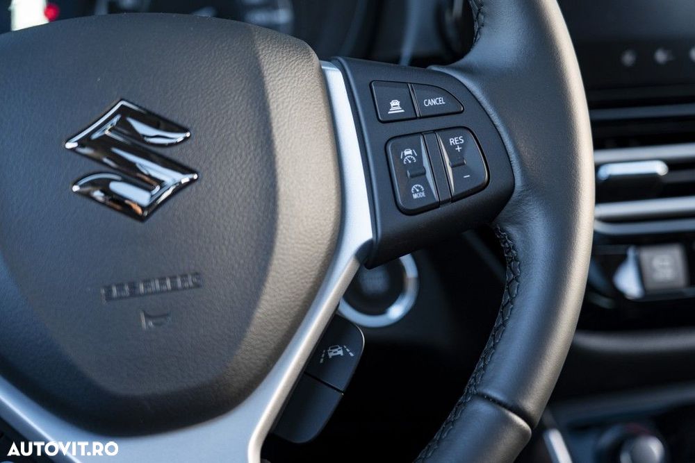 SUZUKI S-Cross 2025 — imagine 14