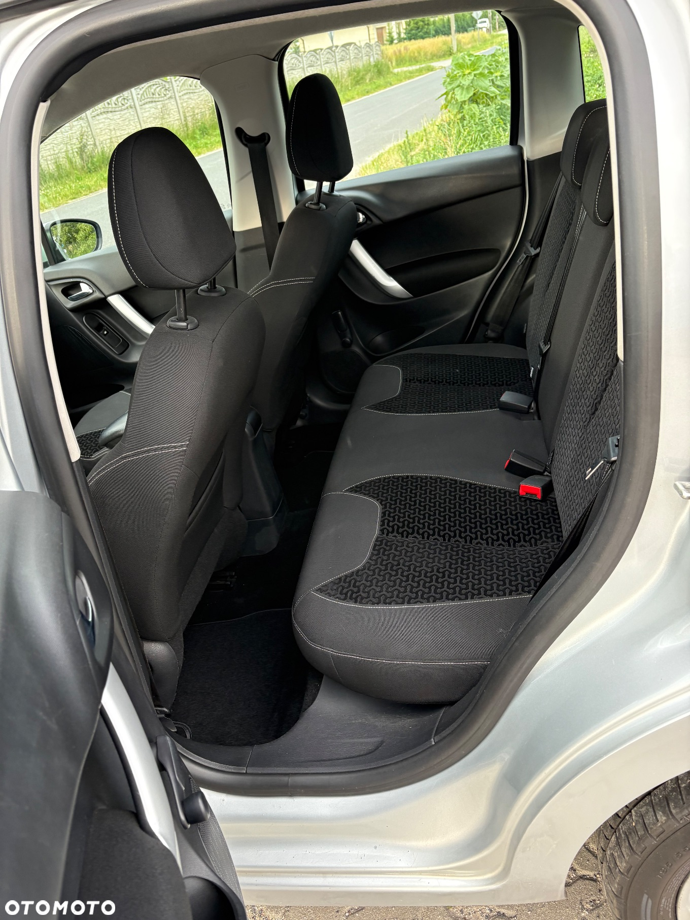 Citroën C3 1.6 HDi Impress Luxe - 17