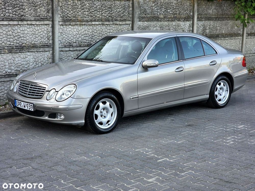 Mercedes-Benz Klasa E 200 Kompressor Automatik Elegance - 1