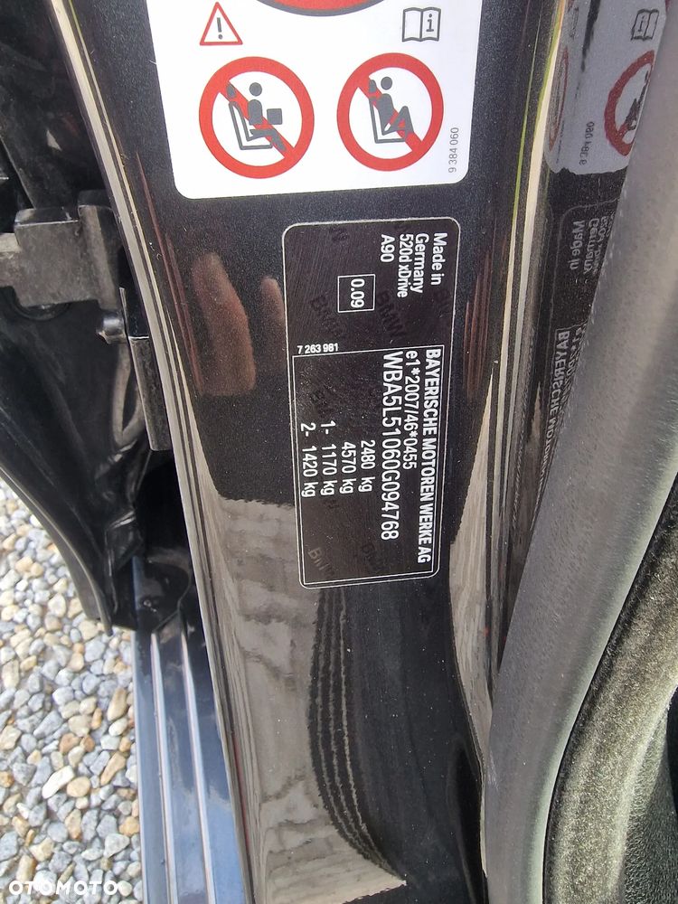 BMW Seria 5 520d xDrive Sport Line - 18