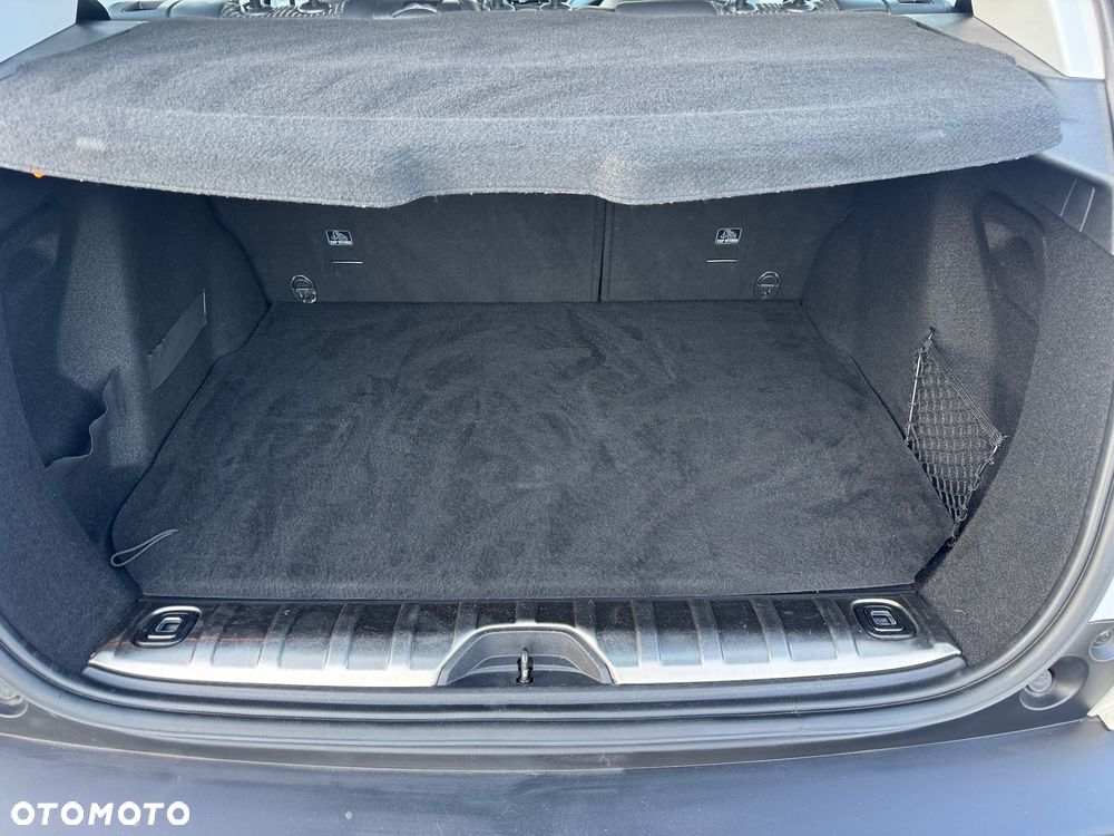 Peugeot 2008 1.2 Pure Tech GPF Allure S&S EAT6 - 8