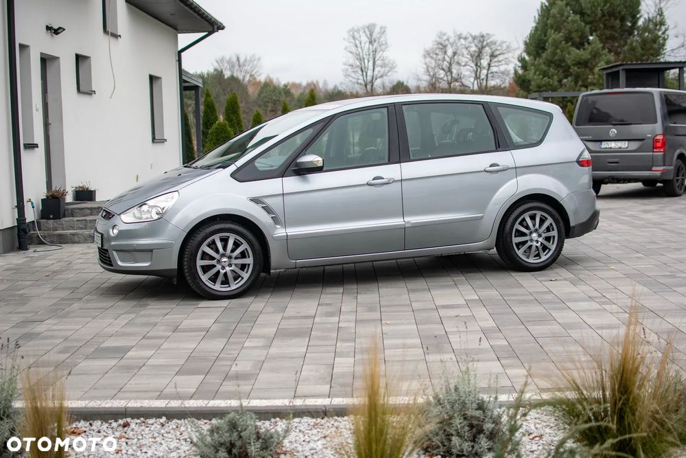Ford S-Max - 28