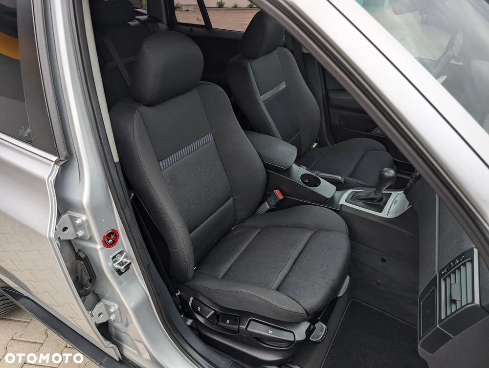 BMW X3 xDrive25i Edition Exclusive - 38