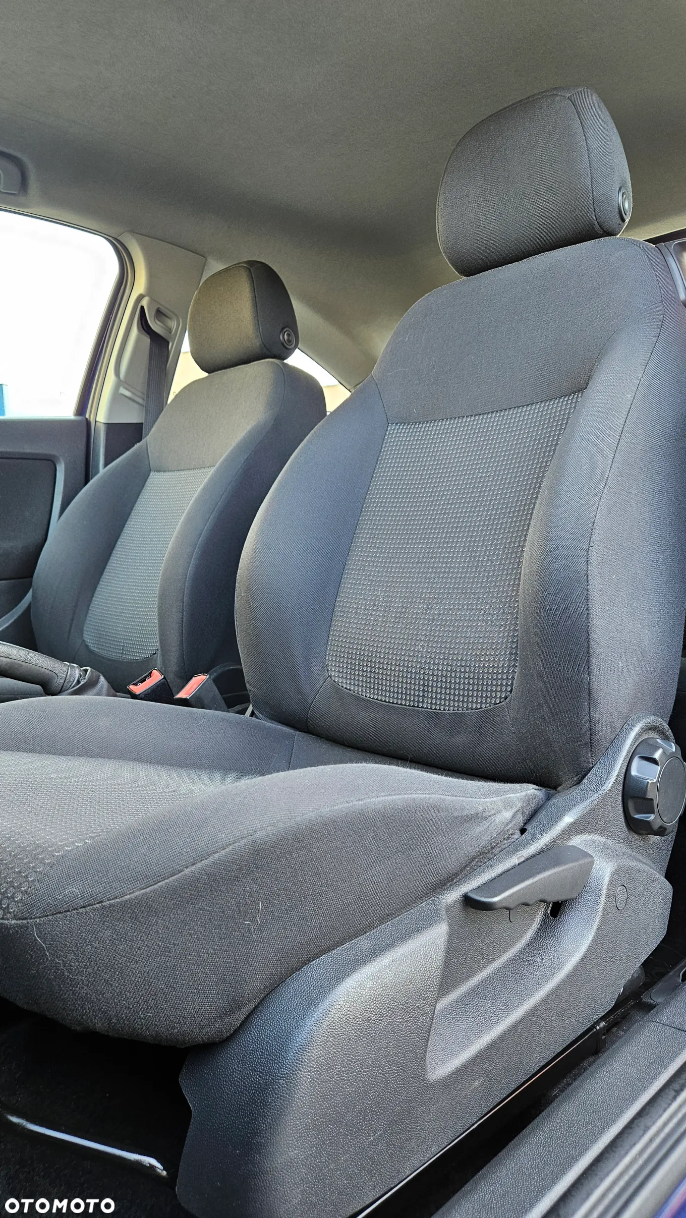 Opel Corsa 1.2 16V Essentia - 19