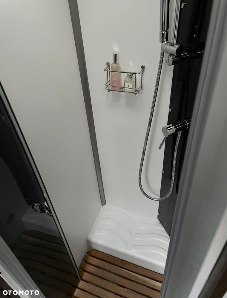 Ford Benimar Tessoro - 16