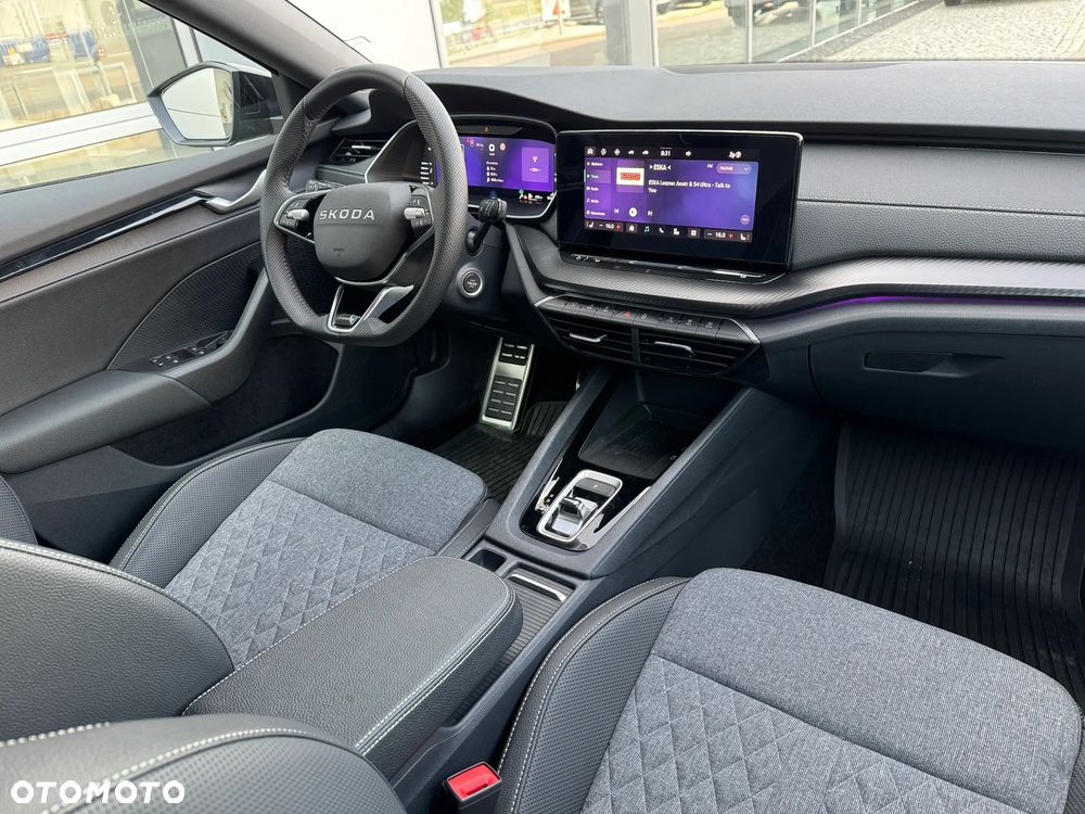 Skoda Octavia 2.0 TDI Sportline DSG - 7