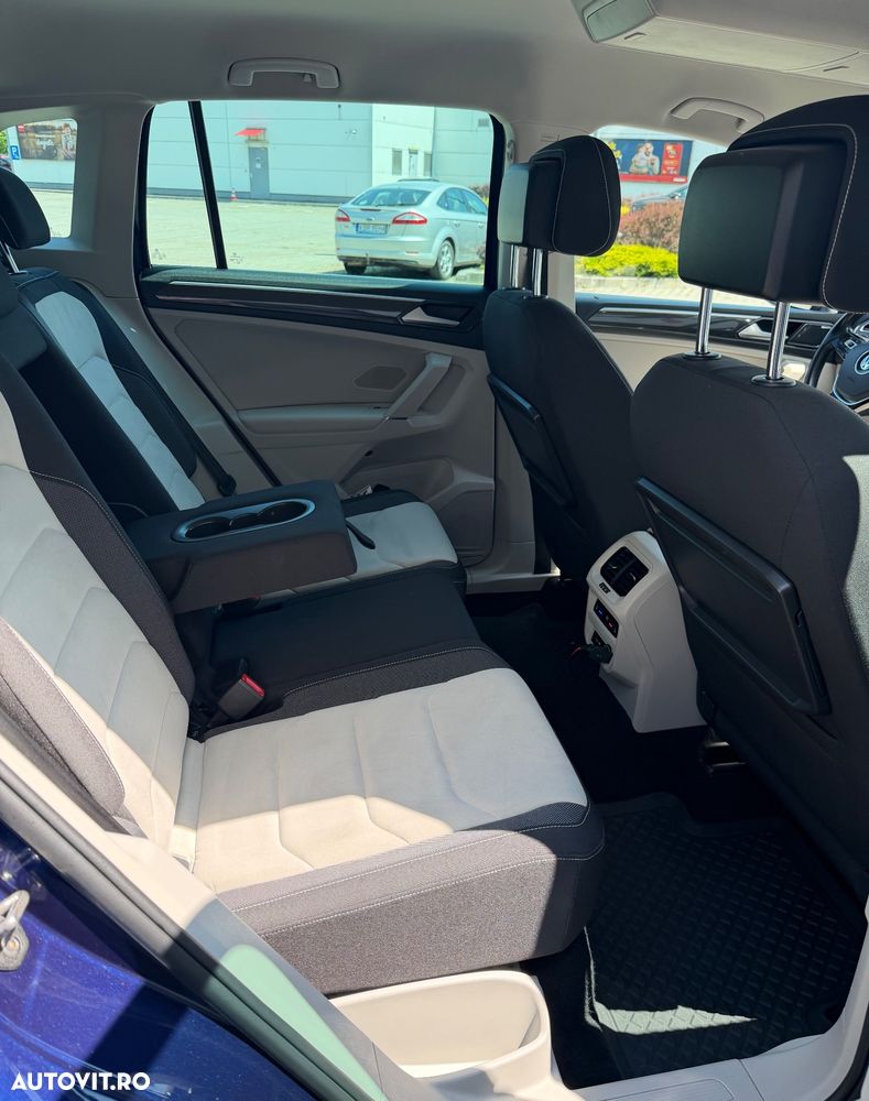 Volkswagen Tiguan - 17