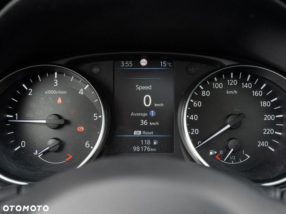 Nissan Qashqai 1.5 dCi N-Connecta - 11