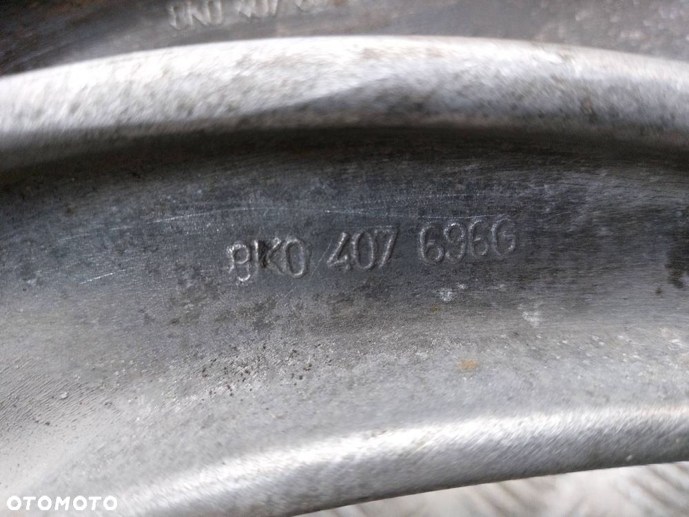 WAHACZE PRZÓD KOMPLET AUDI A4 B8 TDI 8K0407155B 8K0407156B 8K0407696G - 8