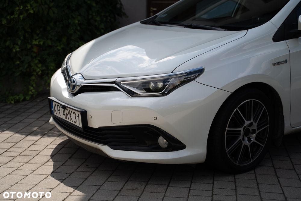 Toyota Auris - 2