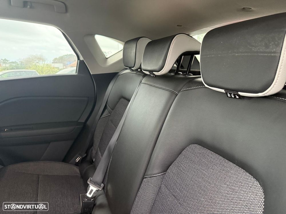 Renault Captur 1.0 TCe Exclusive - 48