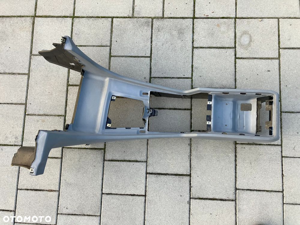 TUNEL ŚRODKOWY BMW E38 SZRY PODŁOKIETNIK  PRZED LIFT - 2