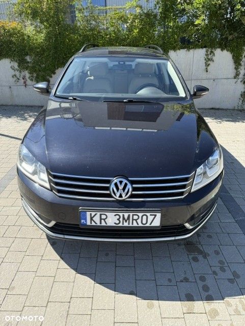 Volkswagen Passat 2.0 TDI Comfortline DSG - 2