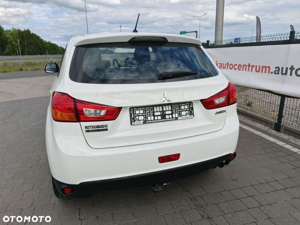 Mitsubishi ASX - 12