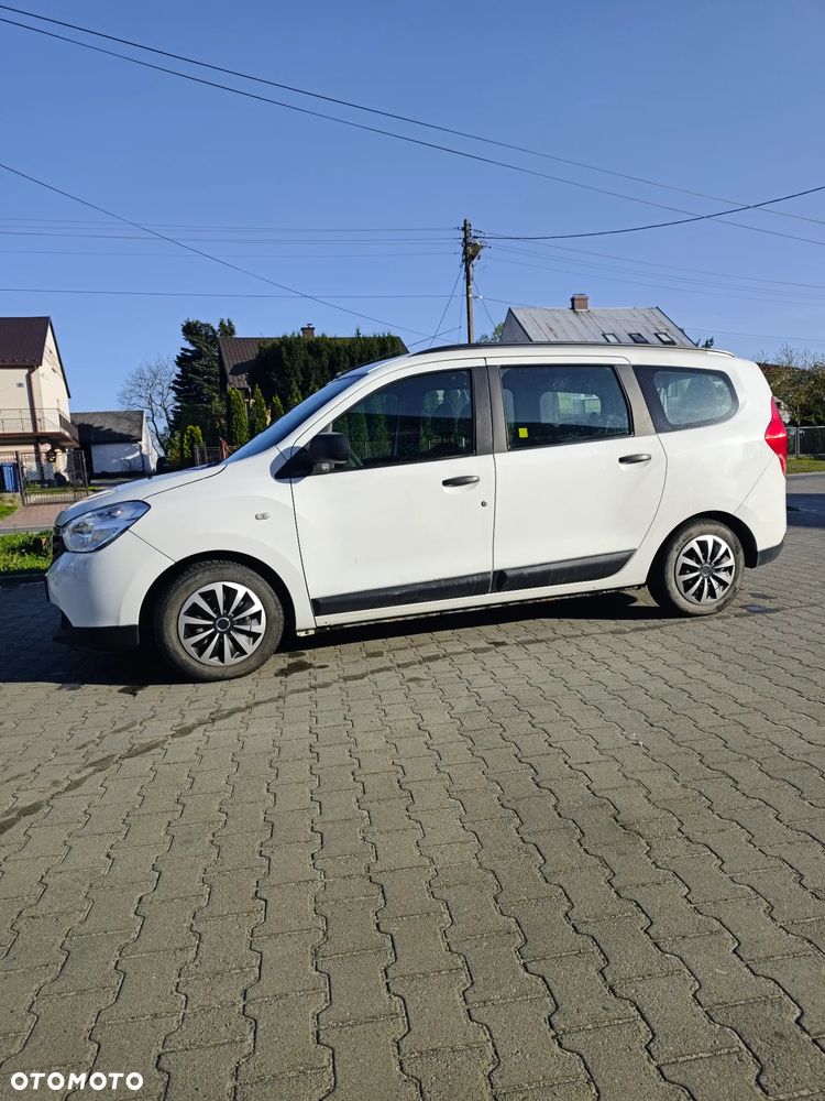 Dacia Lodgy 1.6 SCe Ambiance S&S - 3