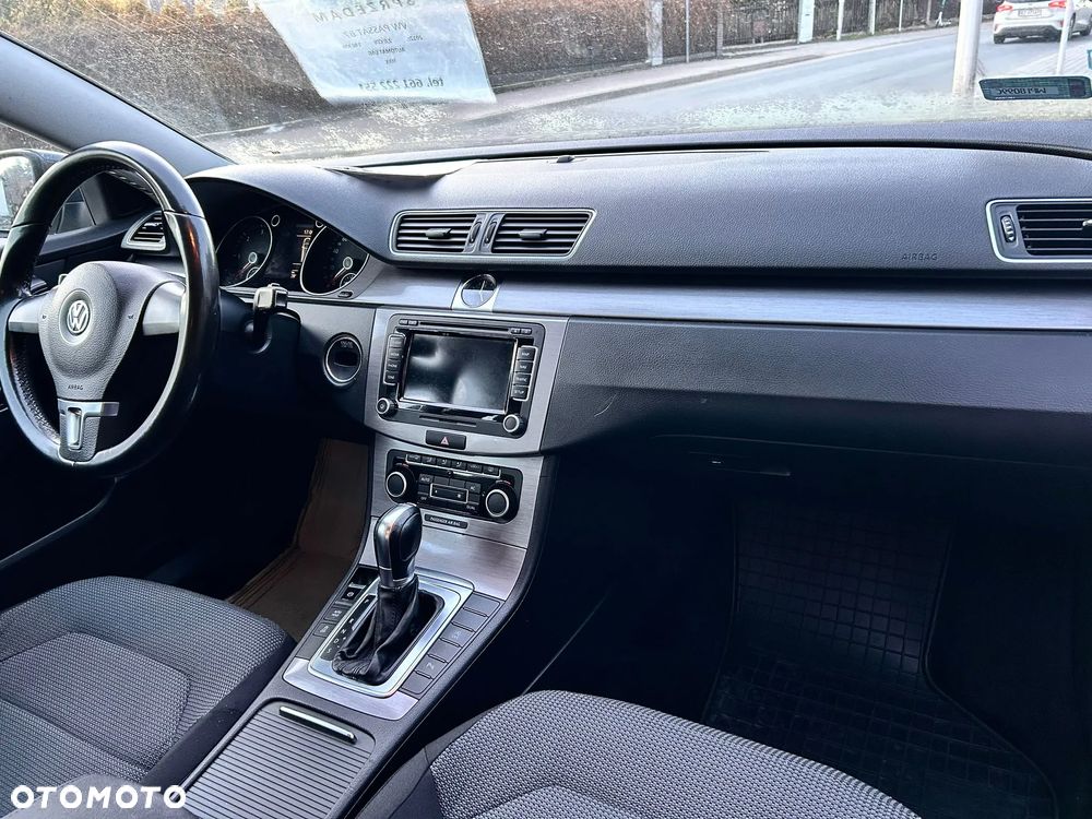 Volkswagen Passat 2.0 Blue TDI DSG SCR Comfortline - 5