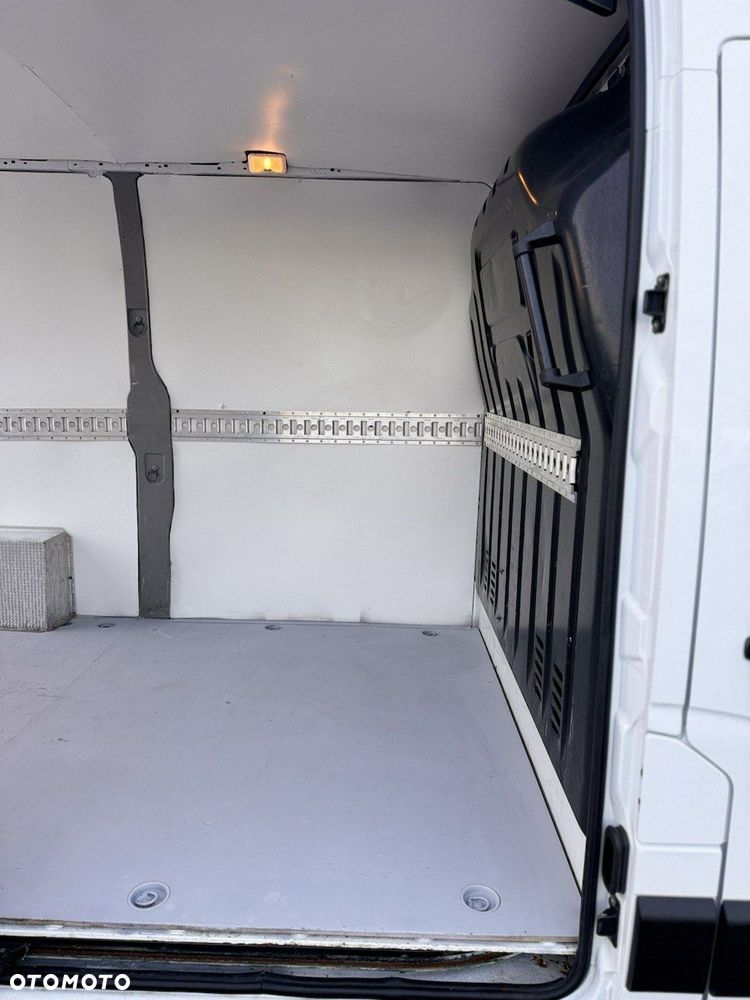 Opel Movano - 18