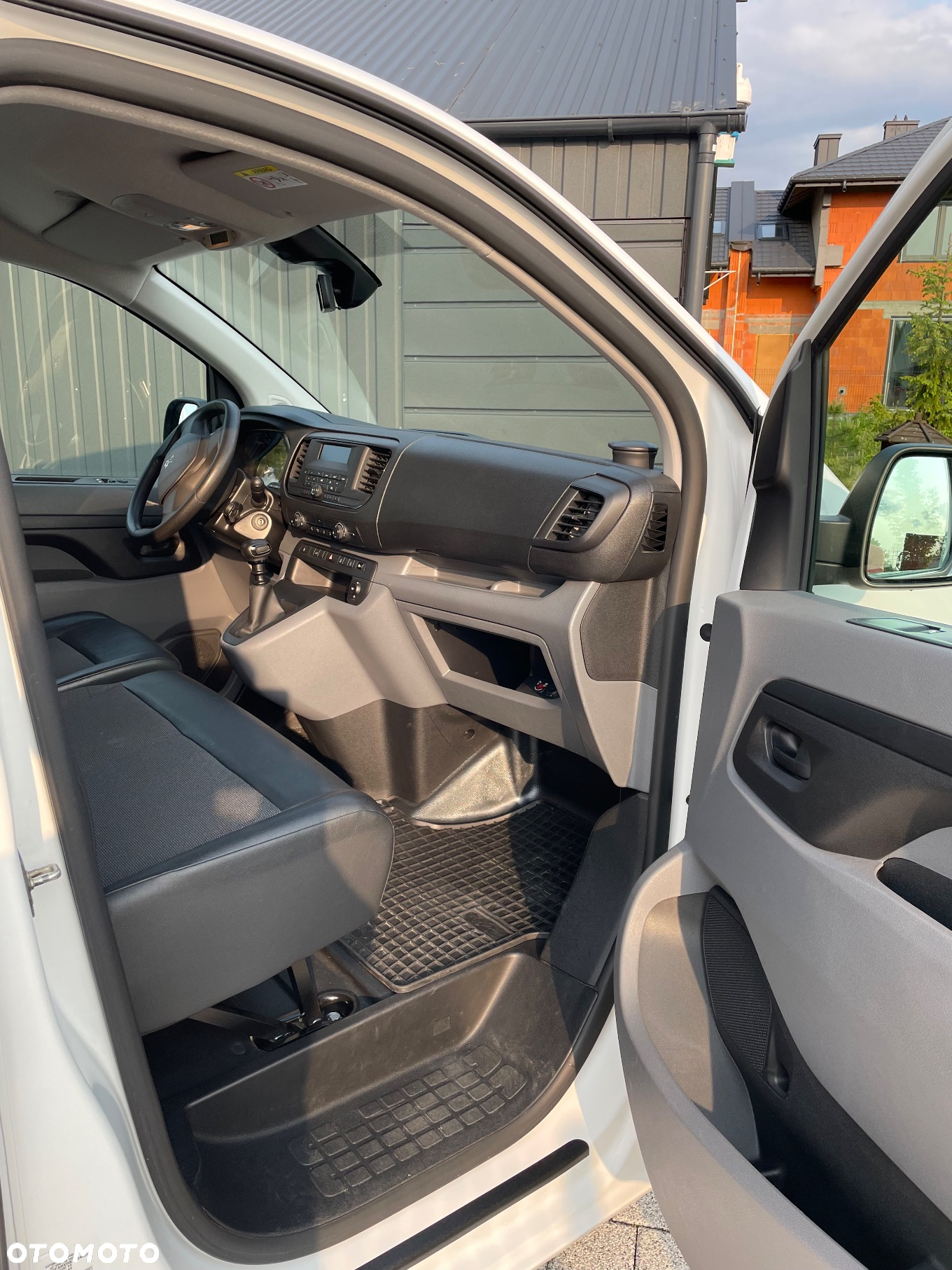 Peugeot Expert 2.0 BlueHDi Standard 3,0t Premium (bryg.) - 6