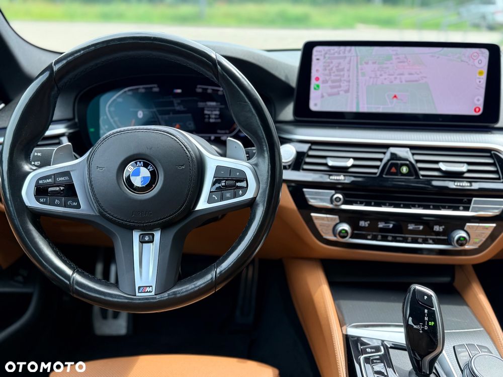 BMW Seria 5 530i xDrive M Sport sport - 25