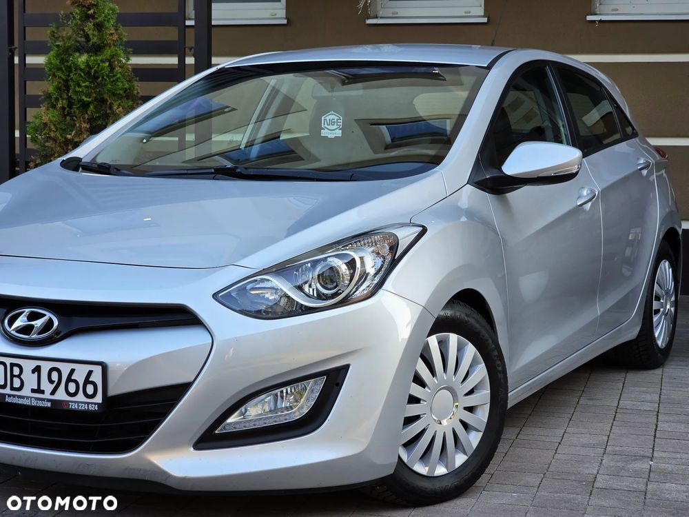 Hyundai i30 1.4 Comfort - 10