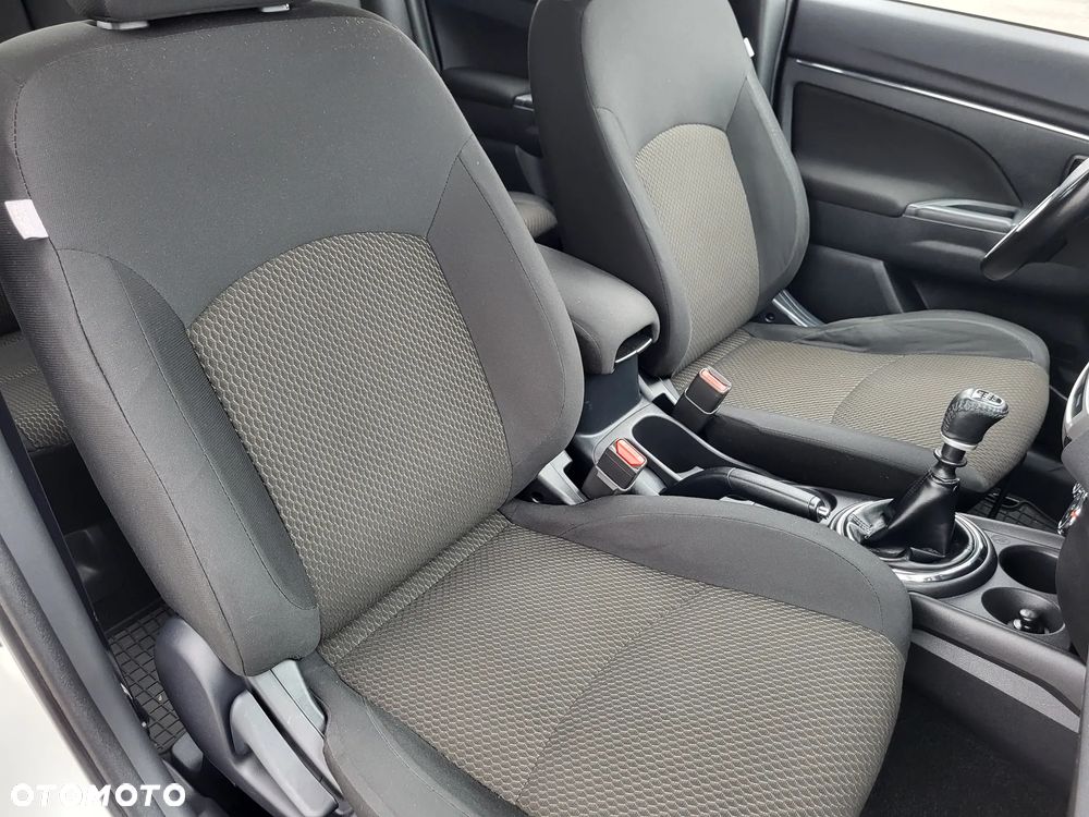 Mitsubishi ASX - 24